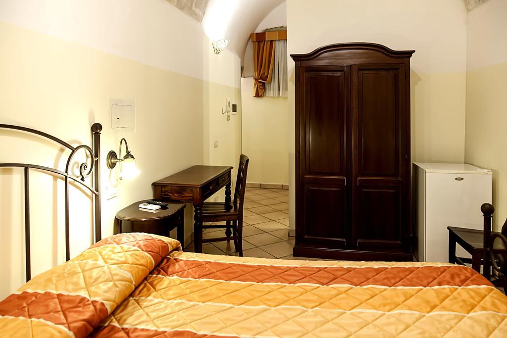 Antico Belvedere B&B Lecce Bagian luar foto