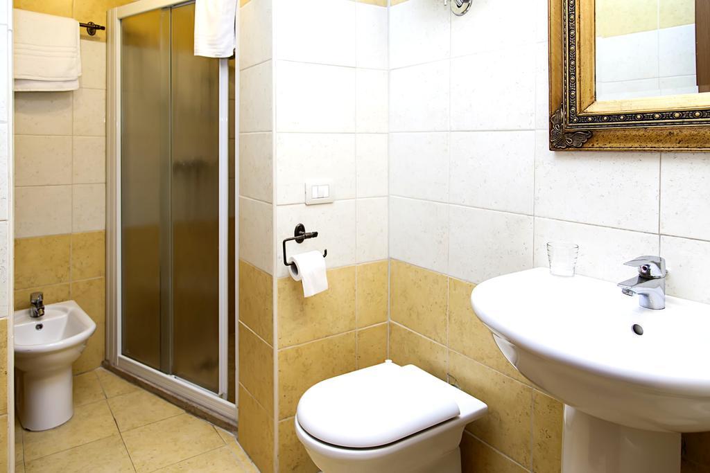Antico Belvedere B&B Lecce Bagian luar foto